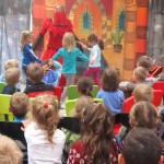 "Latający kufer" - spektakl w wykonaniu Teatru Art-Re