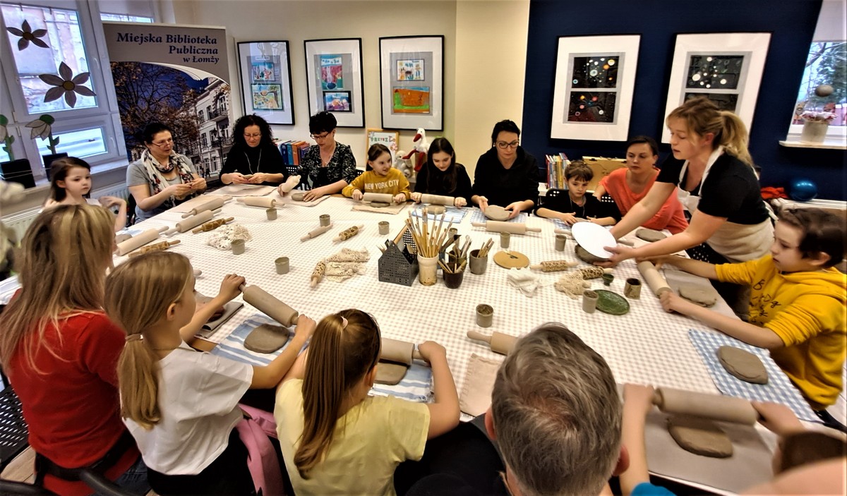 Warsztaty ceramiczne w ramach Projektu “Łączy nas kultura”