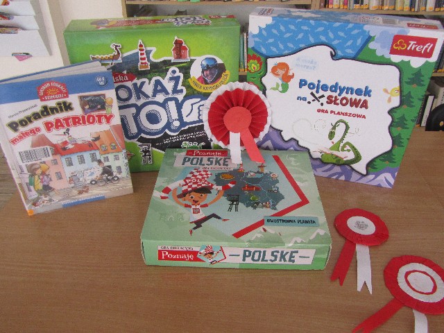 Dzień Flagi w Bibliotece